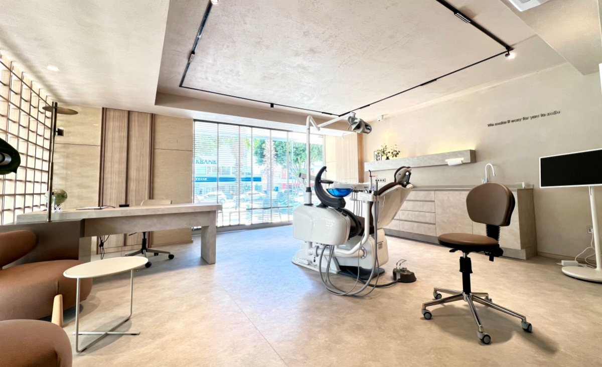 About Kuram Dental Clinic